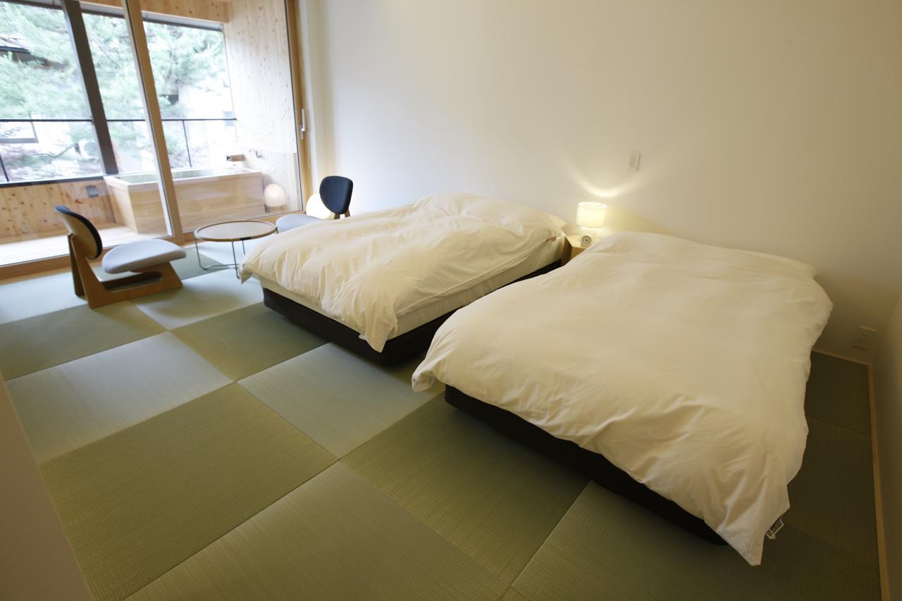 Hotel Yamagata The Takinami à Nanyo Extérieur photo