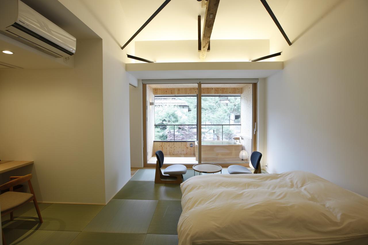 Hotel Yamagata The Takinami à Nanyo Extérieur photo