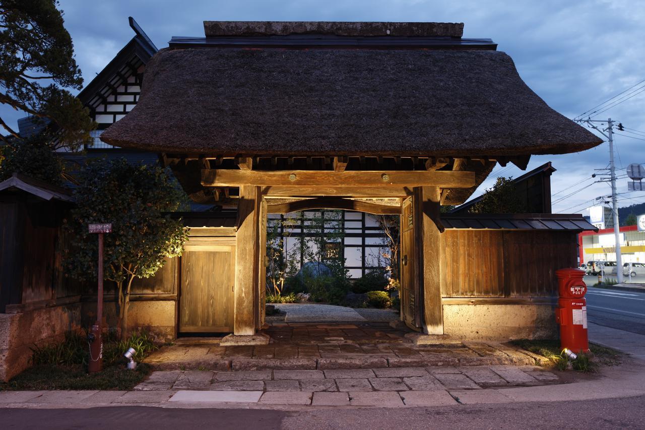Hotel Yamagata The Takinami à Nanyo Extérieur photo